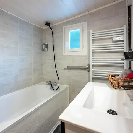 Le Chalet Des Pins Avec Spa - Terrasse - Parking - Clim - Wifi Domek alpejski Sanchey