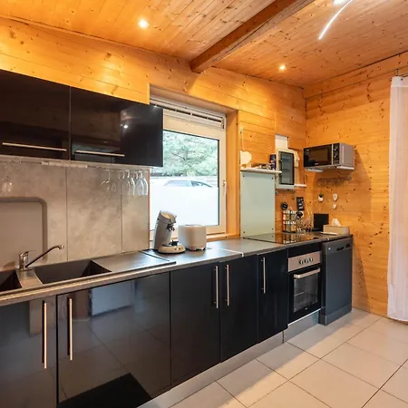 Le Chalet Des Pins Avec Spa - Terrasse - Parking - Clim - Wifi *